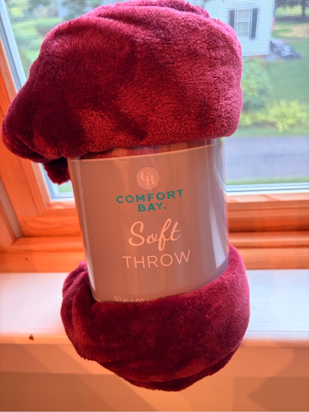 Comfort Bay Plush Throw - Burgundy Plush Blanket